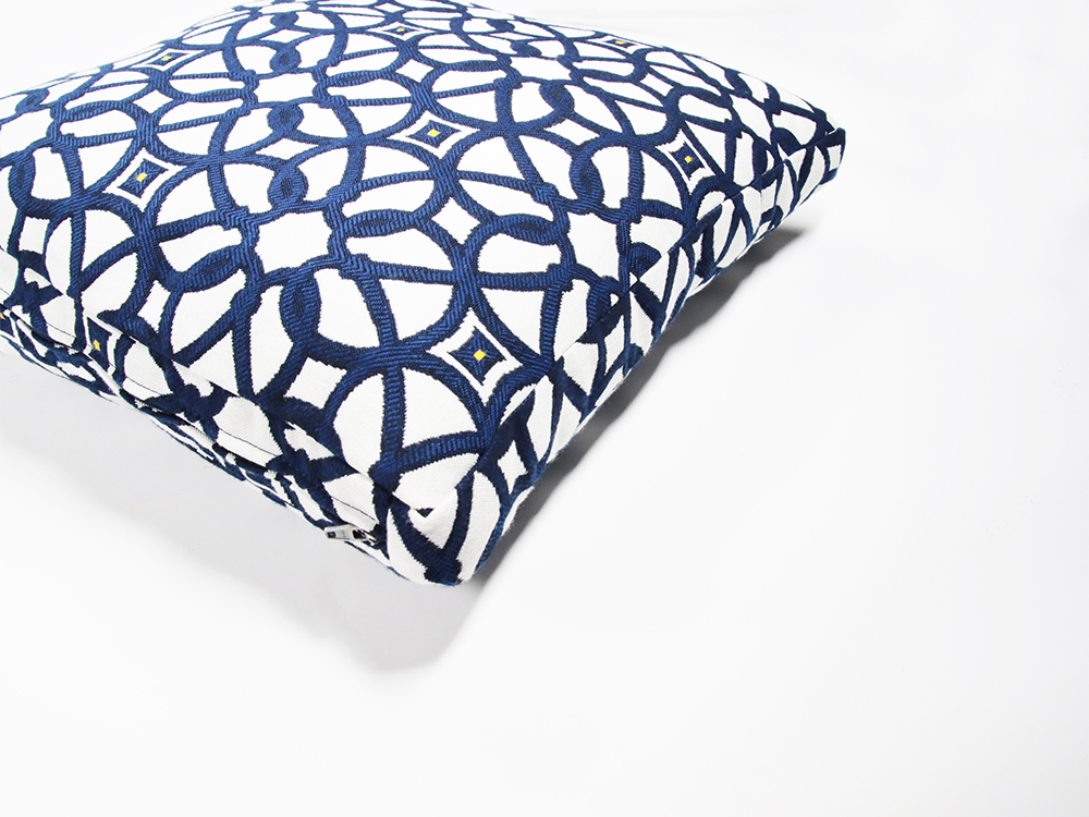 outdoor square pillow